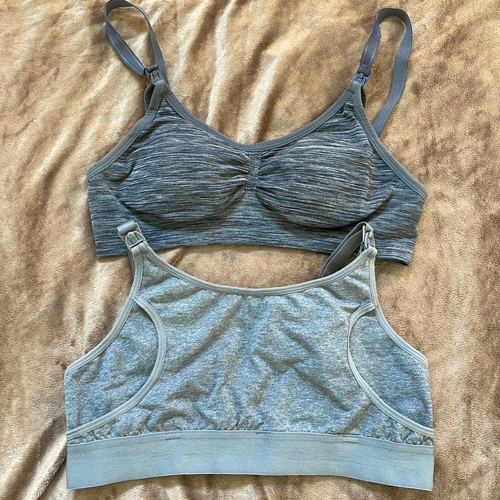 Momcozy Hands-free Nursing/Pumping Bra + unbranded nursing bra (FREE)